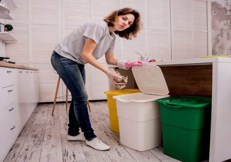 Keep bin from smelling on holidays
